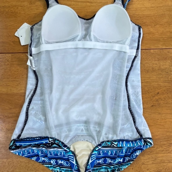 Penbrooke One Piece Swimsuit Tummy Control Soft Cup Summer Beach, Size 10 - Picture 7 of 10